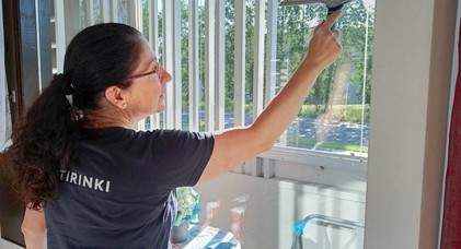Milloin on hyvä teettää ikkunanpesut ammattilaisella?